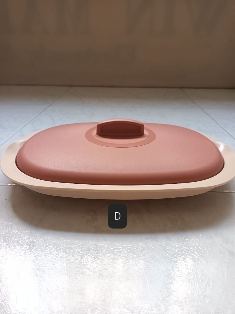 Tupperware Server Plates with Lid476436356840837126
