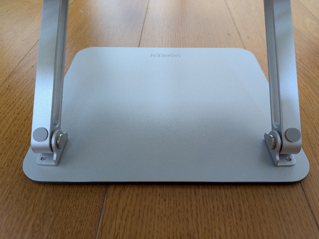 UGREEN Aluminum Laptop Stand Silver476377767310807043