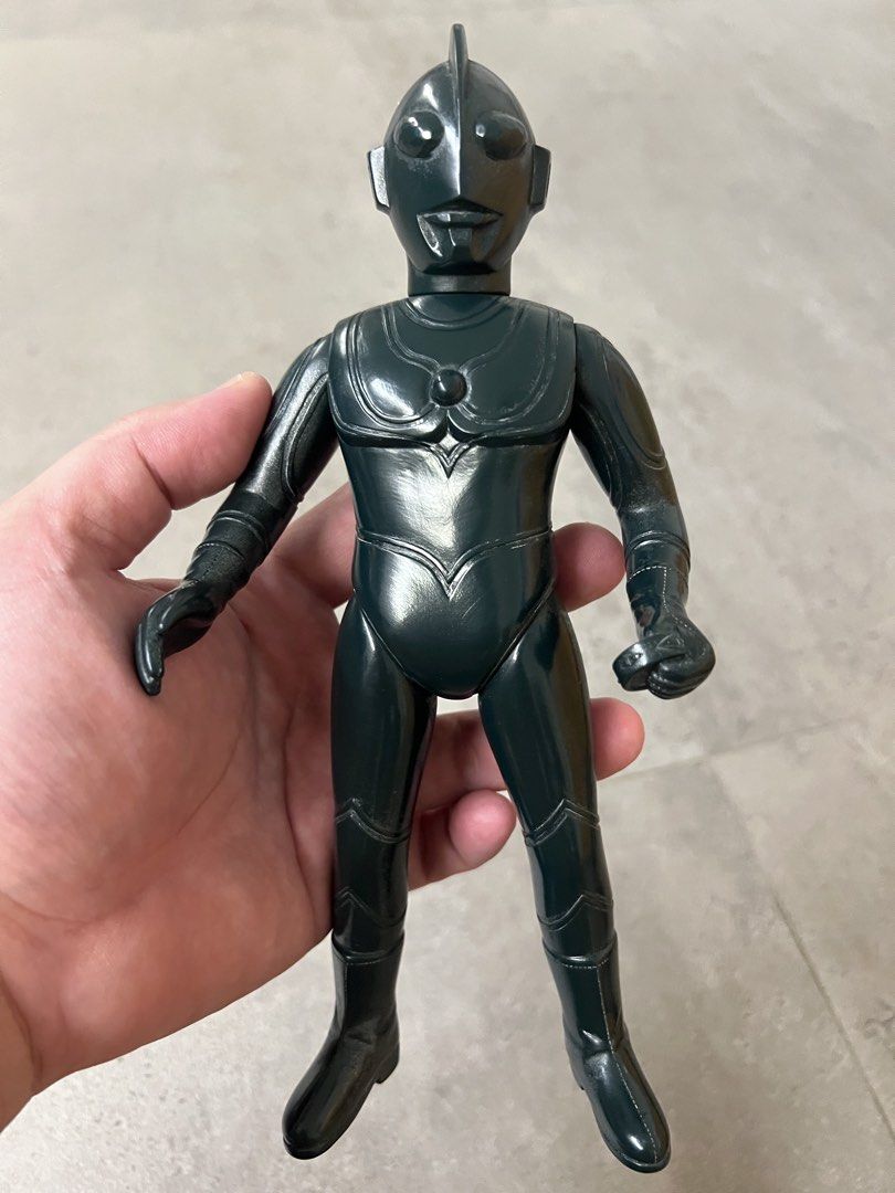 Ultraman 1999 (Japan Made) (Category: Toy Figures) located in Singapore. Submitted by oldskoolmate (Listing ID 1442708434, Image 1). Description: Loose Made in Japan .