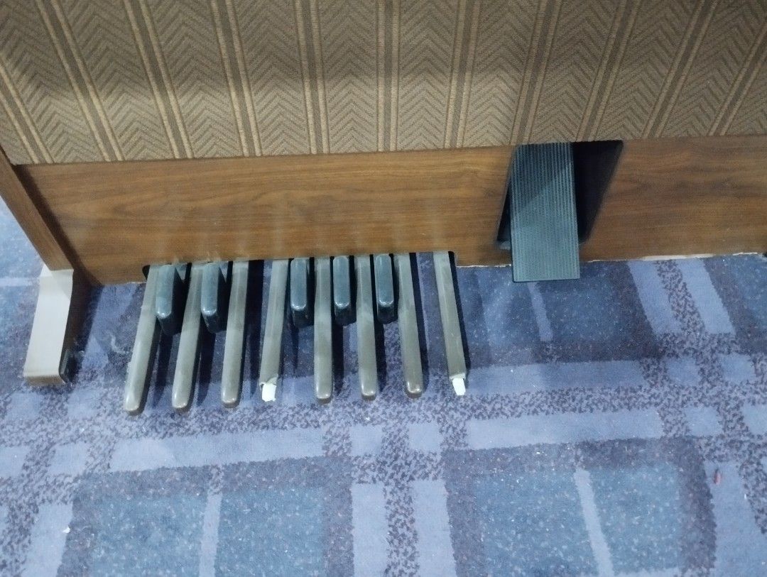 YAMAHA DUAL LAYER ORGAN ELECTONE (Category: Musical Instruments) located in Caloocan City. Submitted by dhiony (Listing ID 1442644145, Image 3). Description: -YAMAHA DUAL LAYER ORGAN ELECTONE -WE ACCEPT CARD PAYMENT.