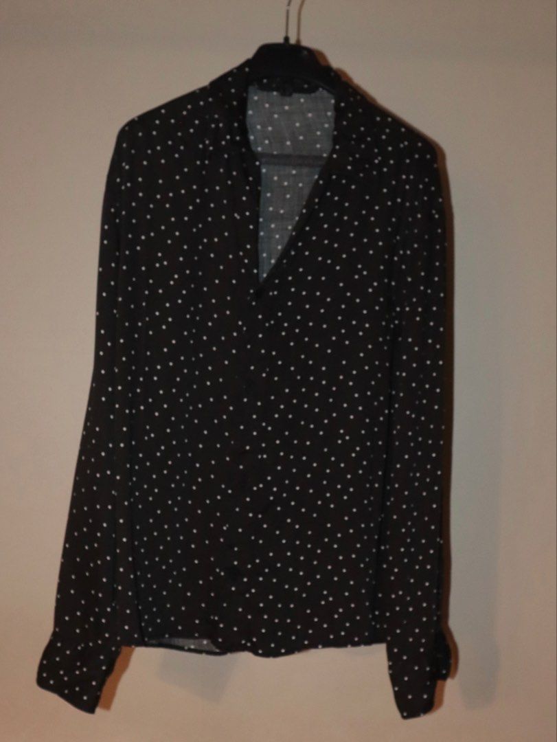 ZARA Black Polka Dot Long Sleeve (Category: Formal Shirts) located in Manila. Submitted by ar_archives (Listing ID 1442711303, Image 1). Description: - Black long sleeve shirt - White polka dot pattern - Button-up closure - Made in Morocco - Versatile for work or casual wear - WORN ONLY ONCE.
