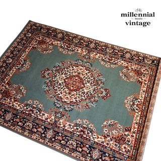 (Category: ) located in . Submitted by millennialmeetsvintage (Listing ID 1442783046, Image 1). Description: .