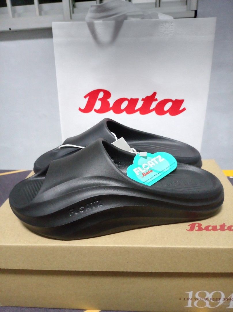 25% OFF Men's Slides Slippers US 9 or 10 EU42 NOT Adidas Nike yeezy under armor (Category: Flipflops and Slides) located in Singapore. Submitted by budget-builds (Listing ID 1442848383, Image 1). Description: Brand New If you stand or walk long hours this is best for you I have another pair that I use and can vouch for its cushioning. Credits redeemed check receipt price is $24.95. You're getting a 20% discount. Fixed price. Self collect Yishun. 