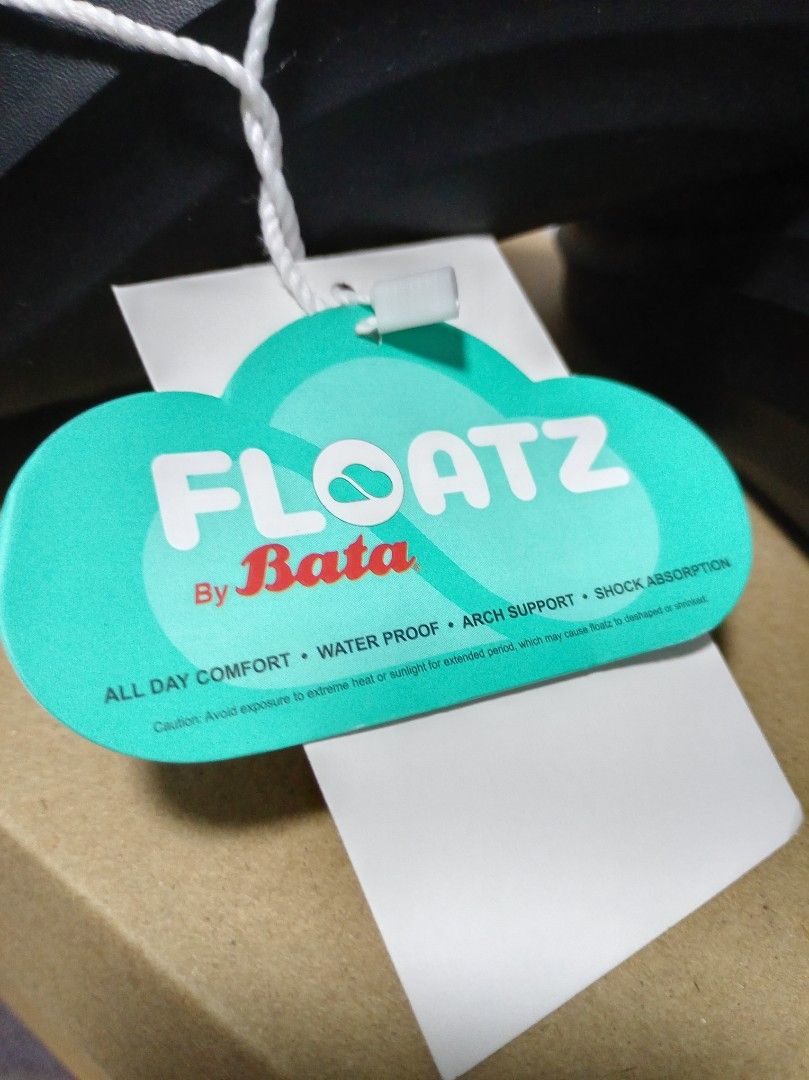 25% OFF Men's Slides Slippers US 9 or 10 EU42 NOT Adidas Nike yeezy under armor (Category: Flipflops and Slides) located in Singapore. Submitted by budget-builds (Listing ID 1442848383, Image 2). Description: Brand New If you stand or walk long hours this is best for you I have another pair that I use and can vouch for its cushioning. Credits redeemed check receipt price is $24.95. You're getting a 20% discount. Fixed price. Self collect Yishun. 