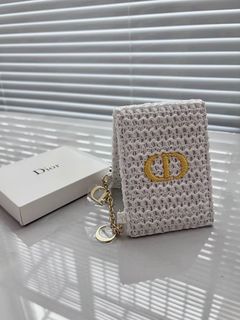 (Category: ) located in . Submitted by sellora_fashion (Listing ID 1442848319, Image 1). Description: .