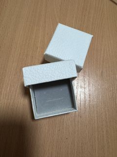 （分類：）位於 。 由 bo_chan 提交（商品編號 1442740187，圖片 1）。簡介： 。