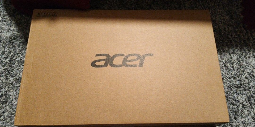 Acer Swift Go 14477772627827773443