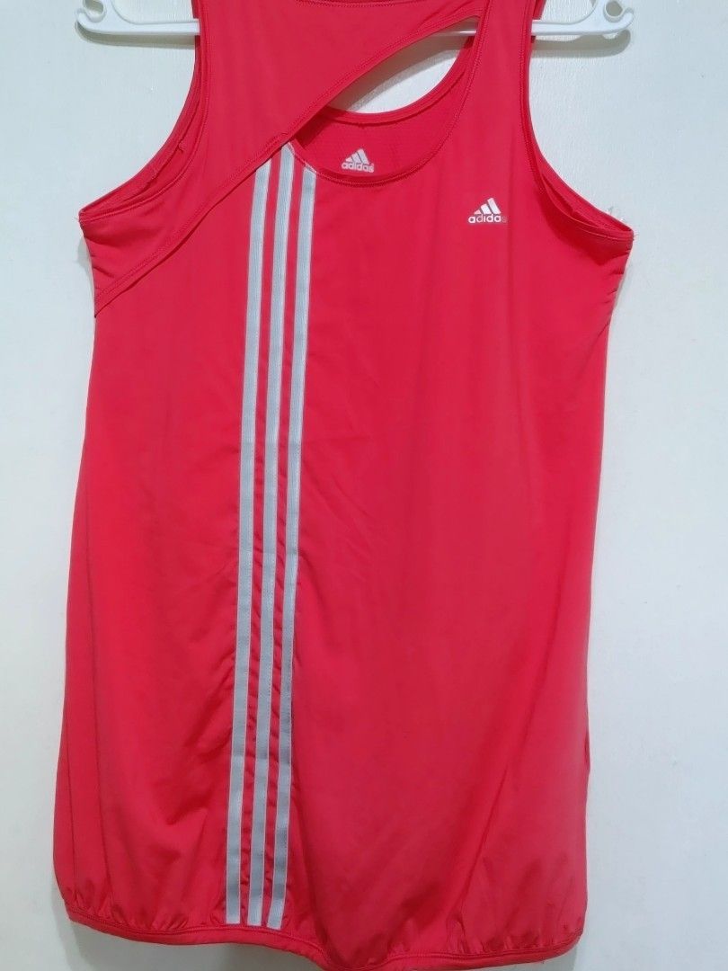 Adidas Climacool Pink Training Tank Top (Category: Activewear) located in Quezon City. Submitted by chph2nd (Listing ID 1442884677, Image 2). Description: size xl..