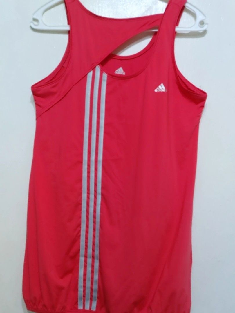 Adidas Climacool Pink Training Tank Top (Category: Activewear) located in Quezon City. Submitted by chph2nd (Listing ID 1442884677, Image 1). Description: size xl..