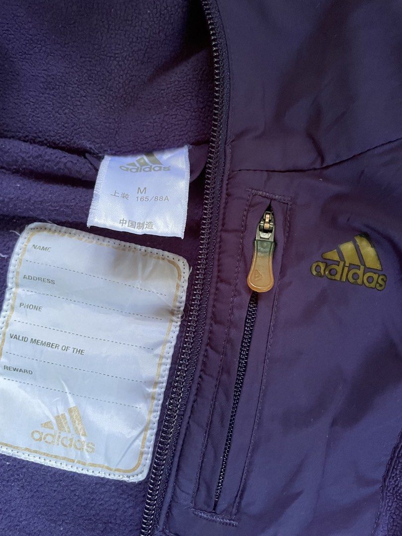 adidas fleece jacket unisex (Category: Coats, Jackets and Outerwear) located in Kidapawan. Submitted by randompreloved1 (Listing ID 1442802395, Image 2). Description: .