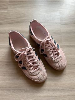 (Category: ) located in . Submitted by jujupreloved_08 (Listing ID 1442758930, Image 1). Description: .