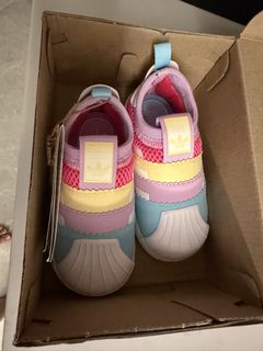 (Category: ) located in . Submitted by turquoisepumpkin (Listing ID 1442769535, Image 1). Description: .