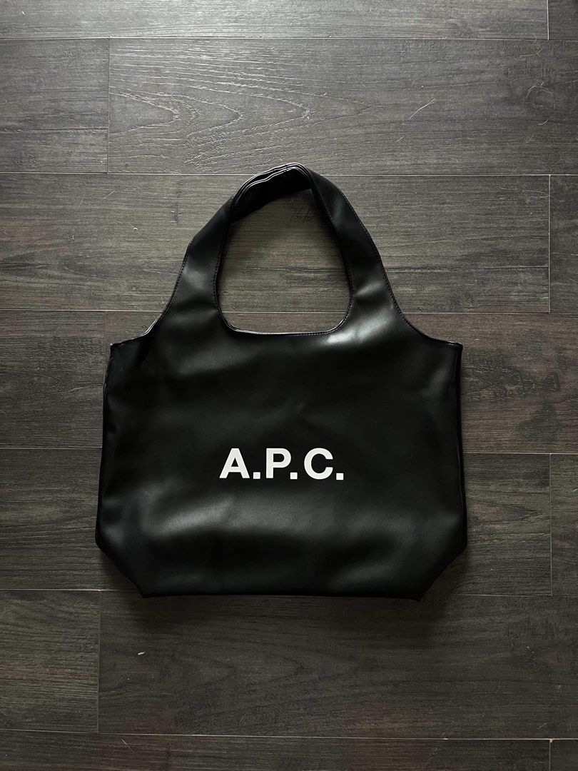 APC Tote Bag (Category: Luxury Bags & Wallets) located in Manila. Submitted by jecho13 (Listing ID 1442826648, Image 1). Description: Great Condition 10/10 (no issues) Minimalist Everyday Essential✅ Spacious enough for daily essentials/tech✅ What you see is what you get😉 Price + SF (nego for sure buyer).