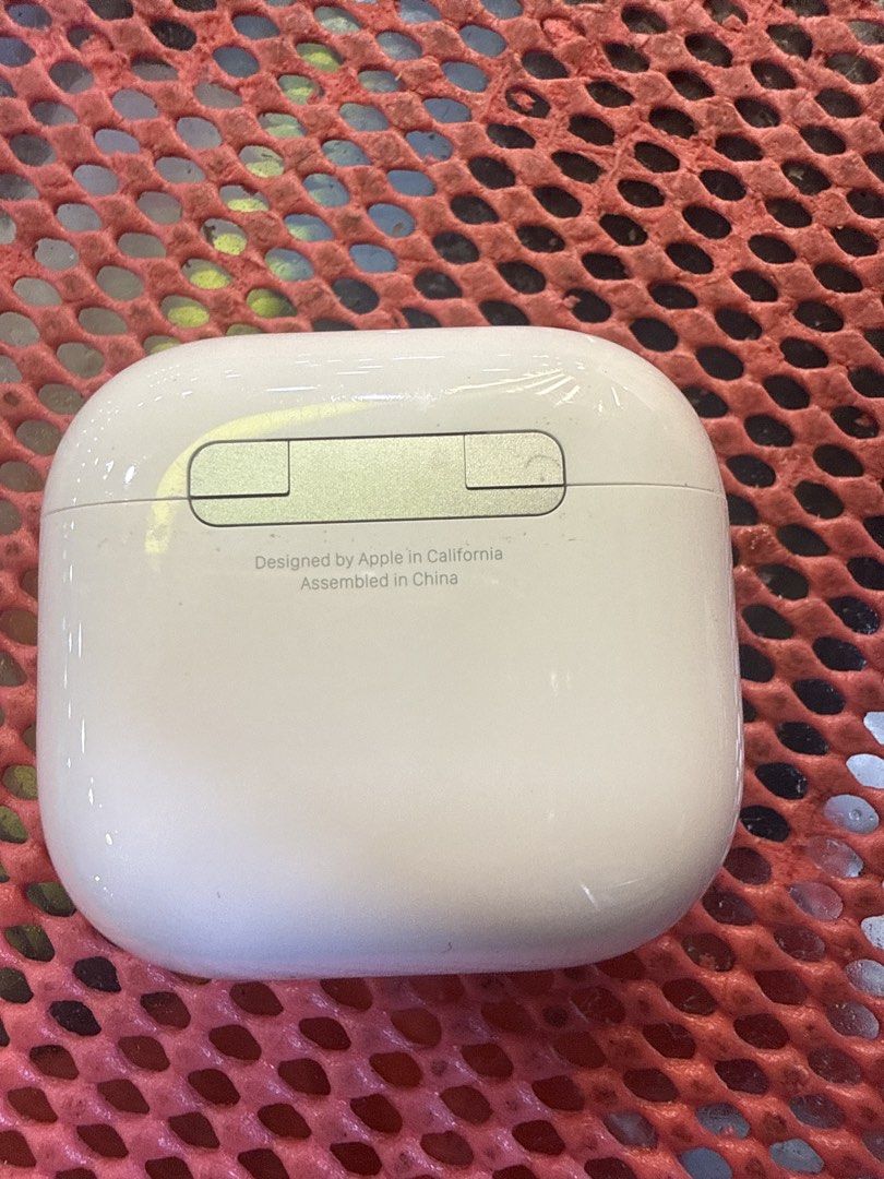 Apple AirPods 4477474360279050241