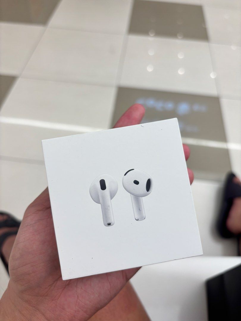 Apple AirPods 4th Gen L2024 Wireless Earbuds (Category: Earphones) located in Manila. Submitted by keendeer.43add0 (Listing ID 1442857581, Image 1). Description: - Apple AirPods 4th Gen - Wireless headphones - Includes charging case - Compatible with USB-C chargers (cable sold separately) - Original Price: P8,490.00.