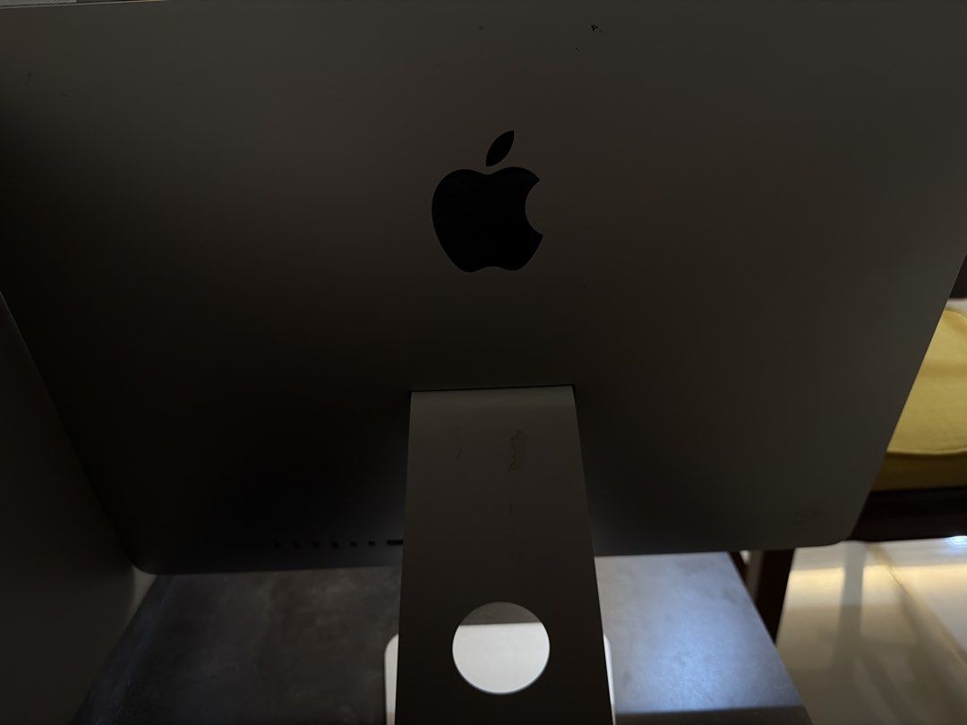 Apple iMac Desktop Computer477641356639610881