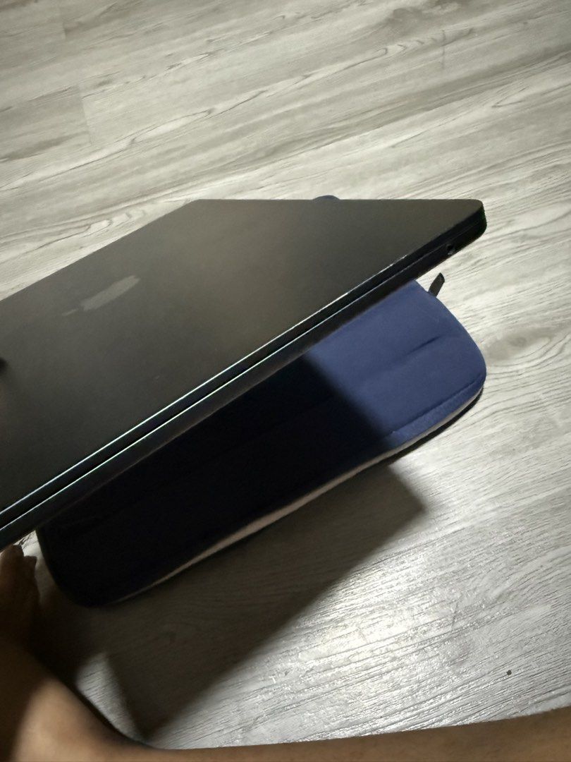 Apple MacBook Air 15 inch 256gb477652386338590722
