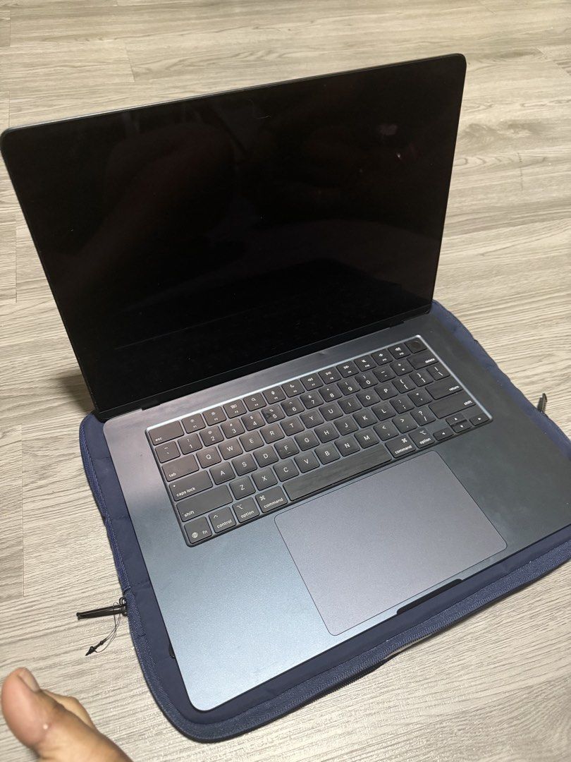 Apple MacBook Air 15 inch 256gb477652386338590721