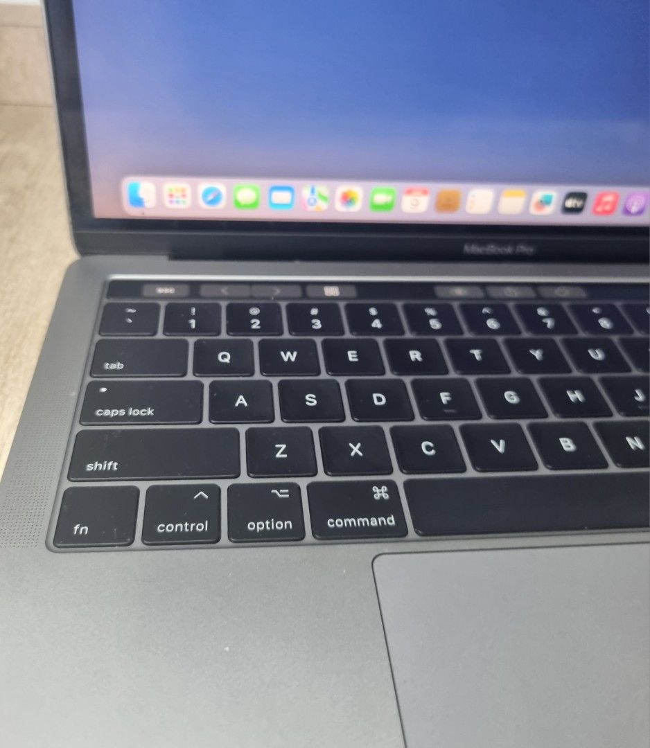 Apple MacBook Pro 13-inch 2017 Intel Core i5477539053800663043