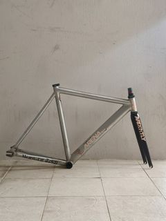 (Category: ) located in . Submitted by bobbybikes (Listing ID 1442786051, Image 1). Description: .