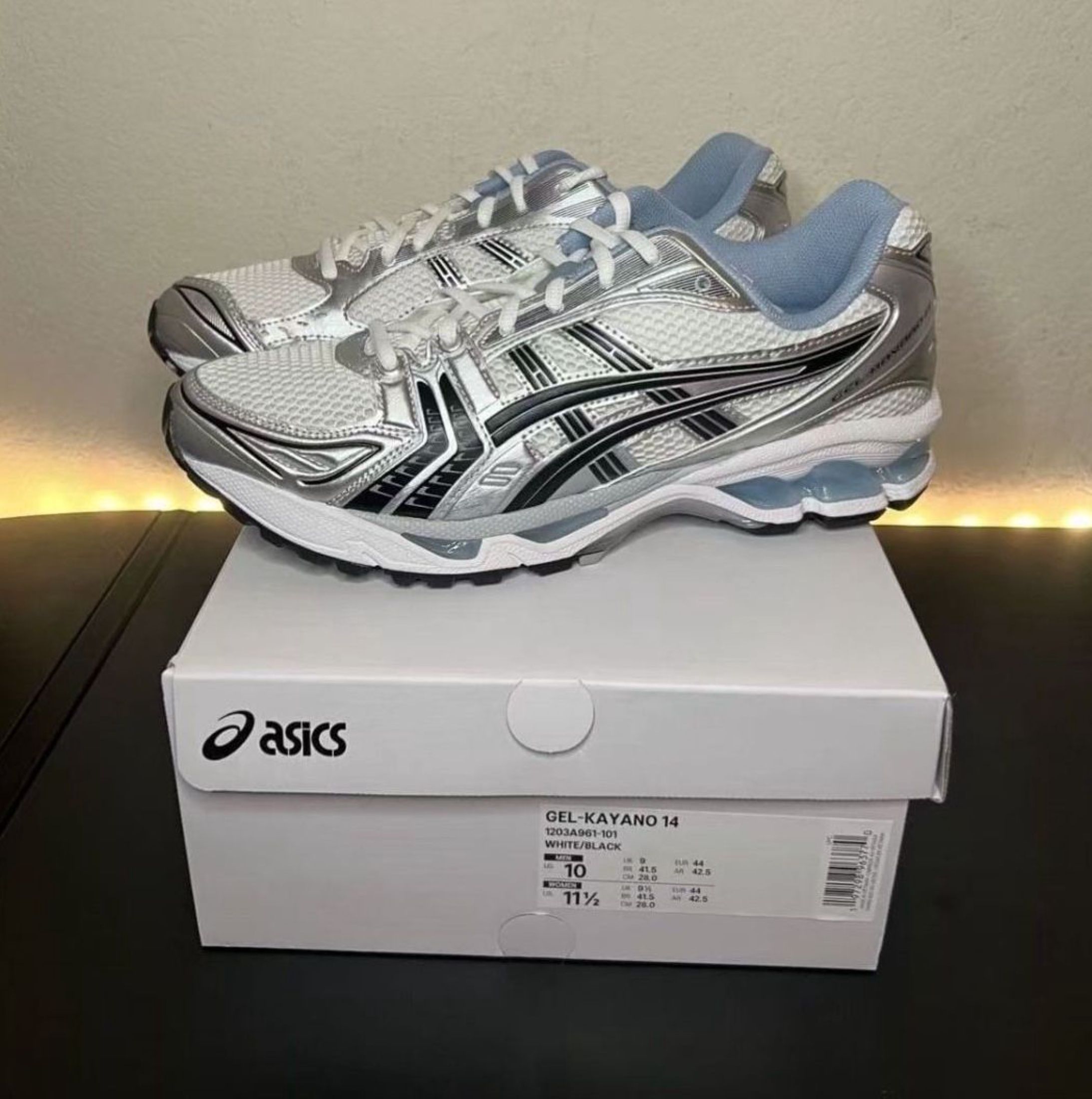 ASICS Gel-Kayano 14 Running Shoes White Navy Blue (Category: Sneakers) located in Singapore. Submitted by hepicwolfyt (Listing ID 1442881769, Image 3). Description: —— NEW ARRIVAL —— Asics ASICS Gel-Kayano 14 Running Shoes White Navy Blue New · Free Ship · COD 3-Day Confirm · Chat for Sizes.