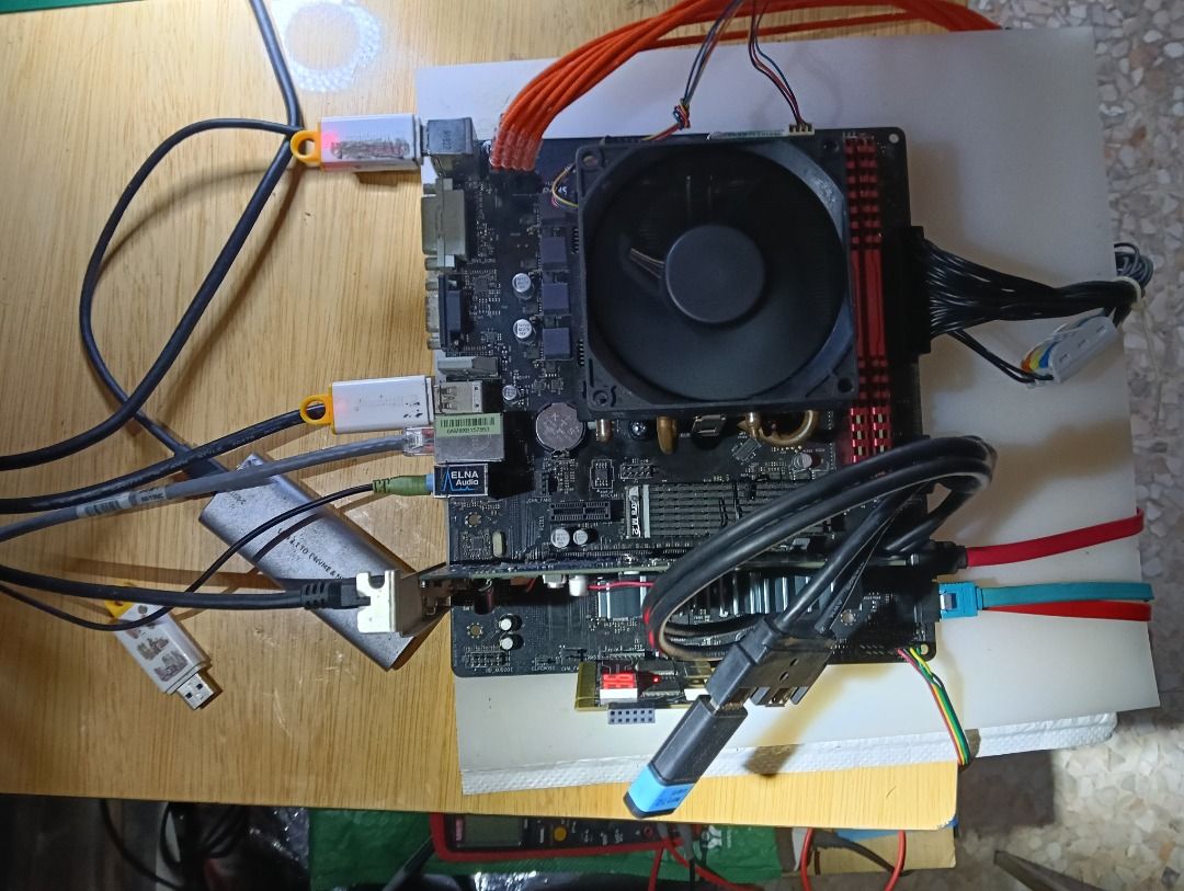 ASRock A320m-hdv motherboard