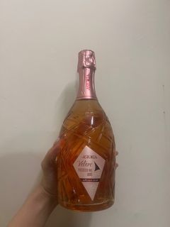 （分類：）位於 。 由 van.1101 提交（商品編號 1442853155，圖片 1）。簡介： 。
