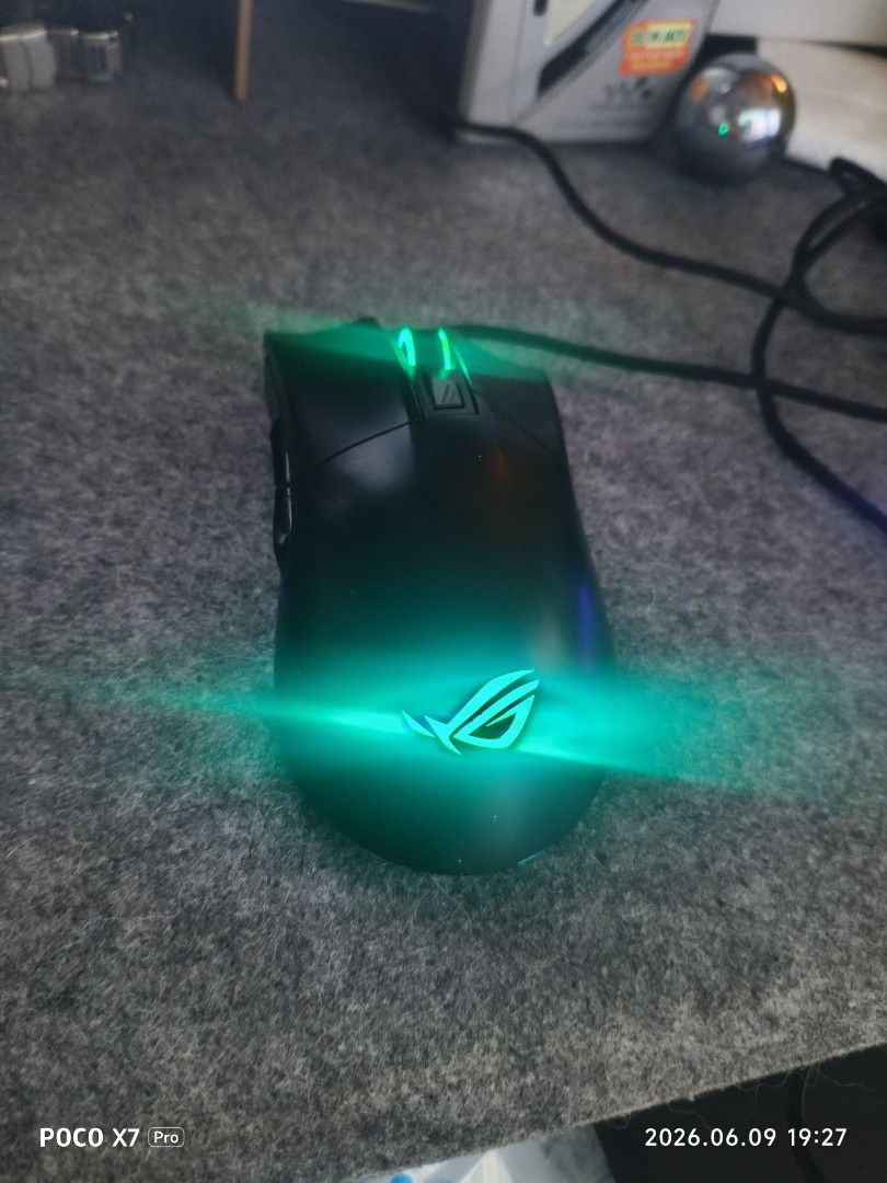 ASUS ROG Gaming Mouse with RGB Lighting (Category: Mouse & Mousepads) located in Baguio. Submitted by baguiobeans (Listing ID 1442844765, Image 1). Description: Excellent condition, no issues, crisp buttons .