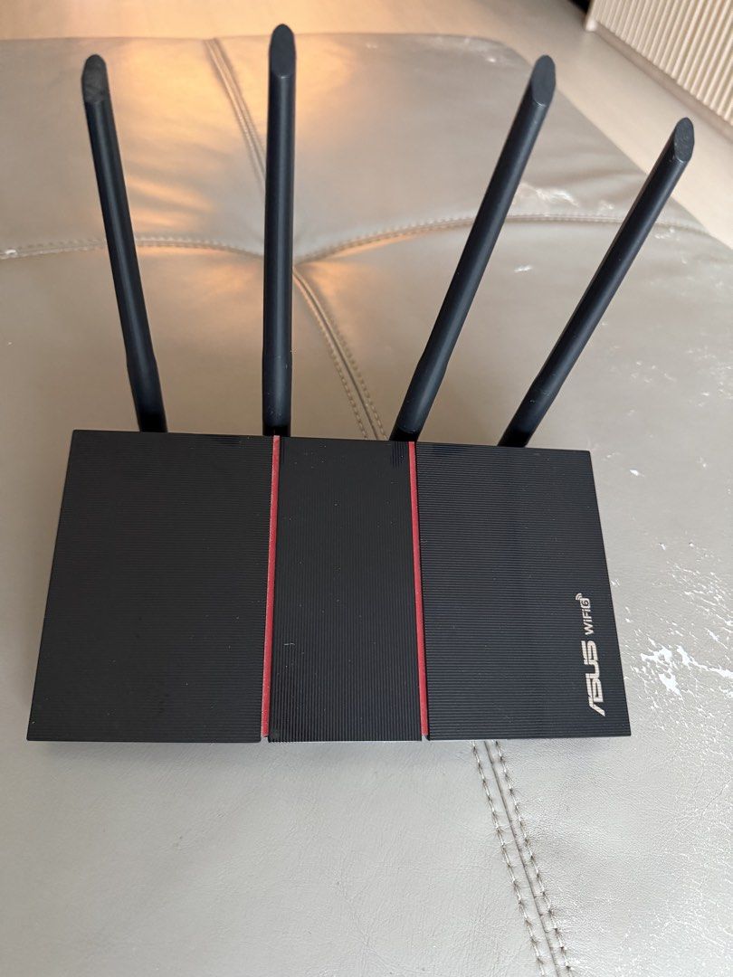 ASUS WiFi Router477305625443061760