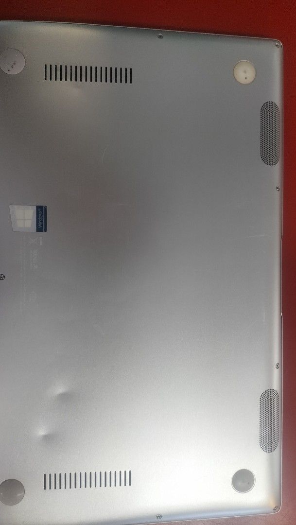 ASUS Zenbook Laptop477166907583385603