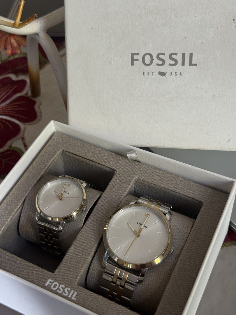 Authentic Fossil His & Hers Watch Two Tone Silver/Gold (Category: Women's Watches) located in Cavite. Submitted by ajdelrosario (Listing ID 1442743632, Image 2). Description: Authentic Fossil His & Hers Watch Two Tone Silver/Gold His and Her Lux Luther Three-Hand Two-Tone Stainless Steel Watch Gift Set Never used with watch box, manual and paper tag Onhand, ready to ship, no waiting This gift set features 44mm and 34mm Lux Luther watches, with ma
