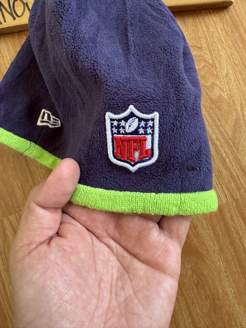 Authentic New Era NFL Seattle Seahawks Beanie (Category: Caps & Hats) located in Badian. Submitted by choloknows (Listing ID 1442814475, Image 3). Description: Good as New Color rate: 9.9/10 One Size Fit Most (OSFM) No issue 880 + sf.
