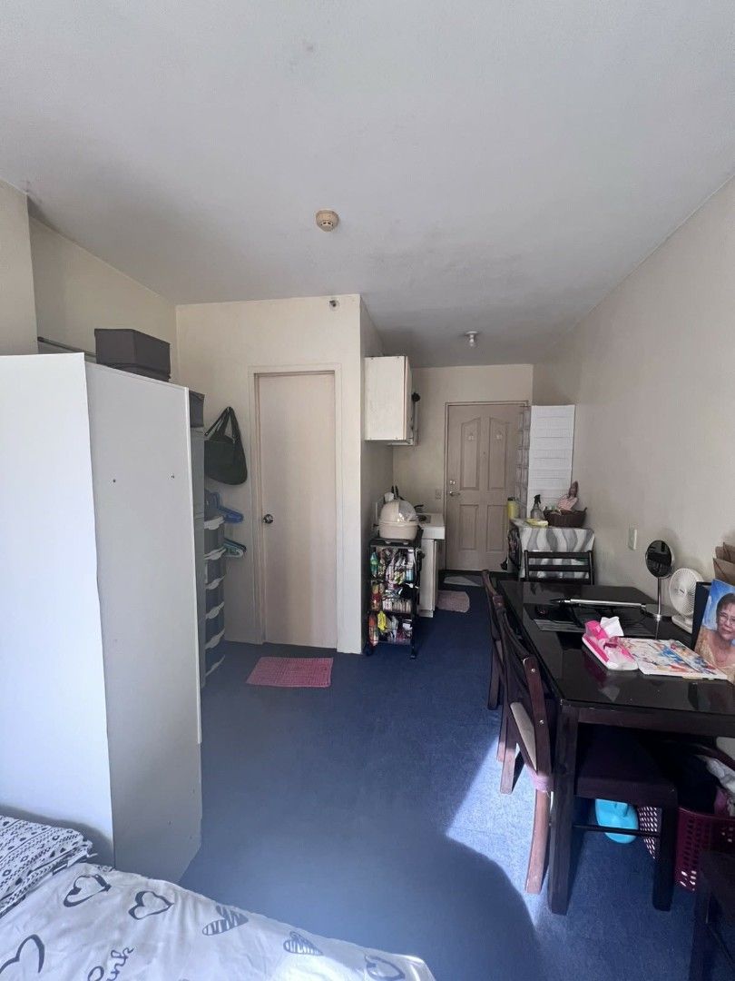 Avida Sucat studio for sale (Category: Apartments & Condos) located in Las Pinas. Submitted by broker_fritz (Listing ID 1442853208, Image 1). Description: For Sale Avida Sucat studio approximately 22 sqm -with tenant ( income generating) Selling Price: 1.7M NET Infront of SM Sucat Near Airport Taxes and transfer fees will be shouldered by the buyer. DIRECT BUYERS ONLY. THANK YOU..
