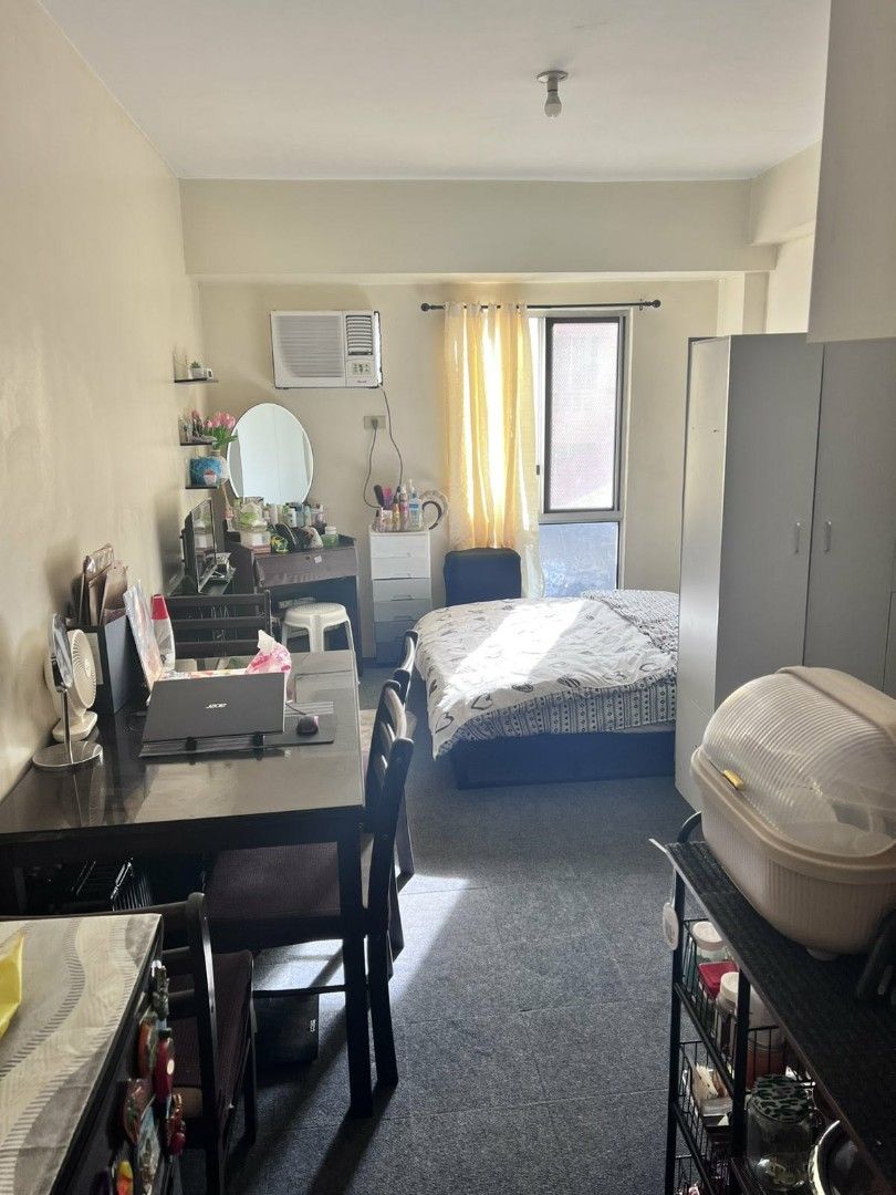 Avida Sucat studio for sale (Category: Apartments & Condos) located in Las Pinas. Submitted by broker_fritz (Listing ID 1442853208, Image 2). Description: For Sale Avida Sucat studio approximately 22 sqm -with tenant ( income generating) Selling Price: 1.7M NET Infront of SM Sucat Near Airport Taxes and transfer fees will be shouldered by the buyer. DIRECT BUYERS ONLY. THANK YOU..