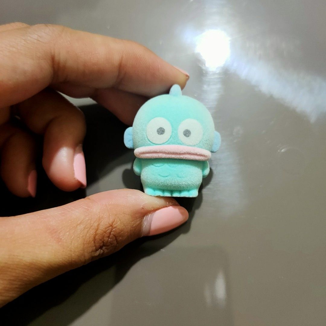 Bandai Gashapon Sanrio Hangyodon Hairy Figure (Category: Designer & Blind Box Toys) located in Angono. Submitted by b7uewon (Listing ID 1442901996, Image 2). Description: - Adorable Hangyodon fluffy doll from the Sanrio Fluffy Doll series. - Made of soft, plush material. - Part of a collection featuring other popular Sanrio characters. - Ideal for Sanrio enthusiasts and collectors. - A must-have addition to any Sanrio merchandise collection..