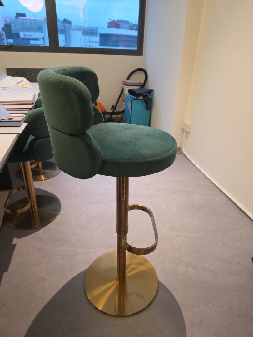 Bar Stool (Category: Chairs) located in Singapore. Submitted by boyboysells (Listing ID 1442837921, Image 2). Description: Bar Stool Adjustable Seat Height from 57cm to 82 cm Price is for each. 3pcs Negotiable if take all at once .
