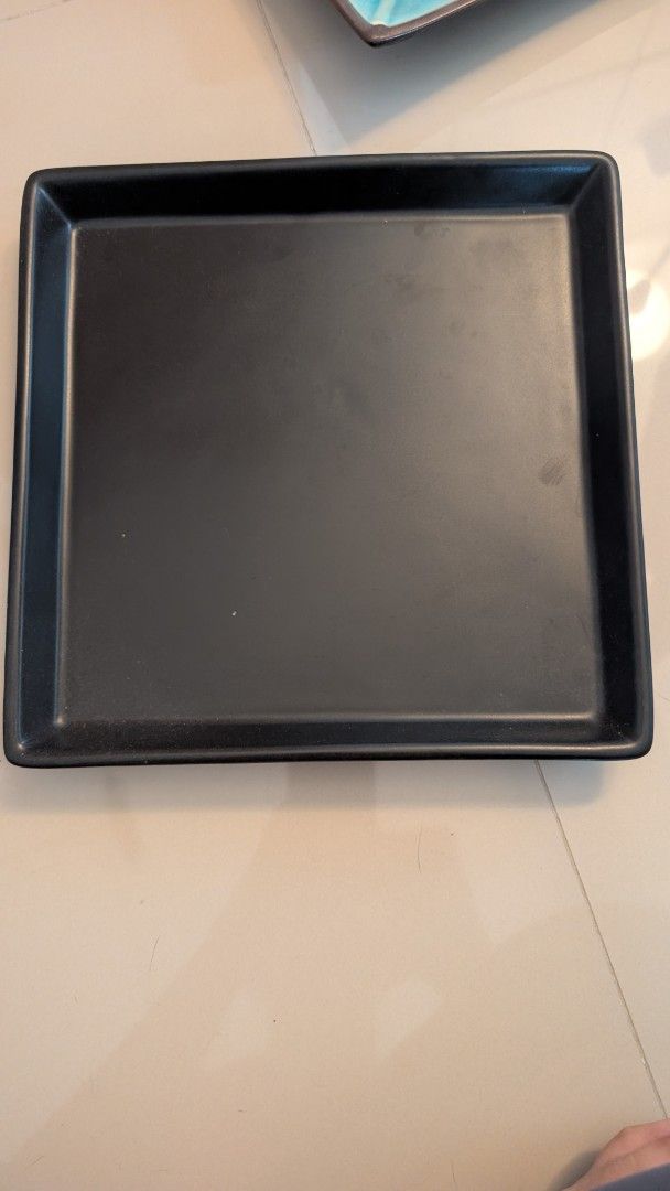 Black Square Plate477601155011717120