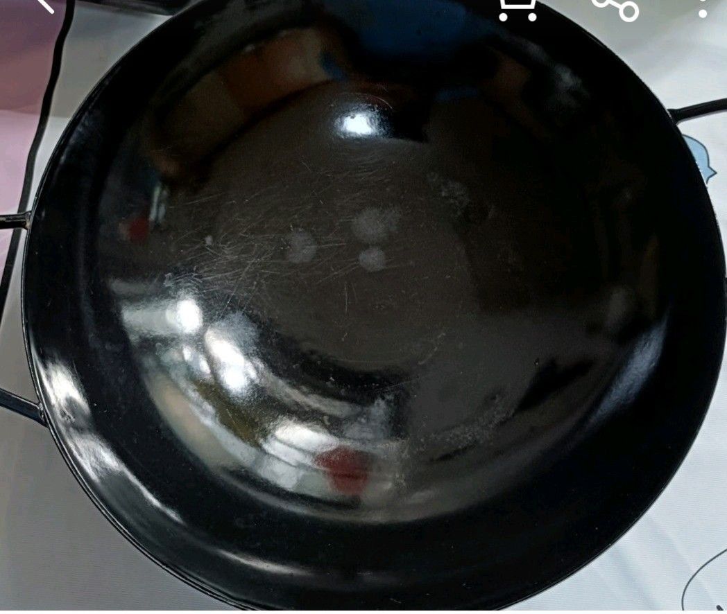 Black Wok Pan 32 cm