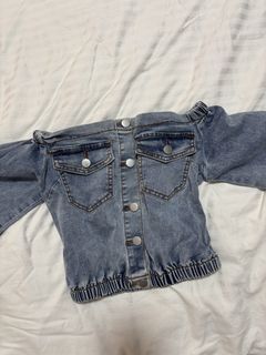 (Category: ) located in . Submitted by blissual (Listing ID 1442877577, Image 1). Description: .