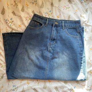 (Category: ) located in . Submitted by chiccurations_ (Listing ID 1442849943, Image 1). Description: .