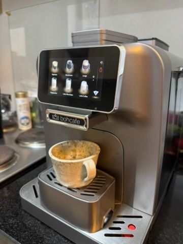 Bohcafe Coffee Machine with Touchscreen Display - commercial espresso machine (Category: Coffee Machines & Makers) located in Taguig. Submitted by ferrycat (Listing ID 1442773906, Image 1). Description: - Silver Bohcafe coffee machine - T6 - Touchscreen interface - Makes macchiato, flat white, and latte, cappuccino, espresso - Commercial / office use tag cloud Espresso Coffee Cappuccino Latte Americano Macchiato Cold Brew Pour Over French Press D