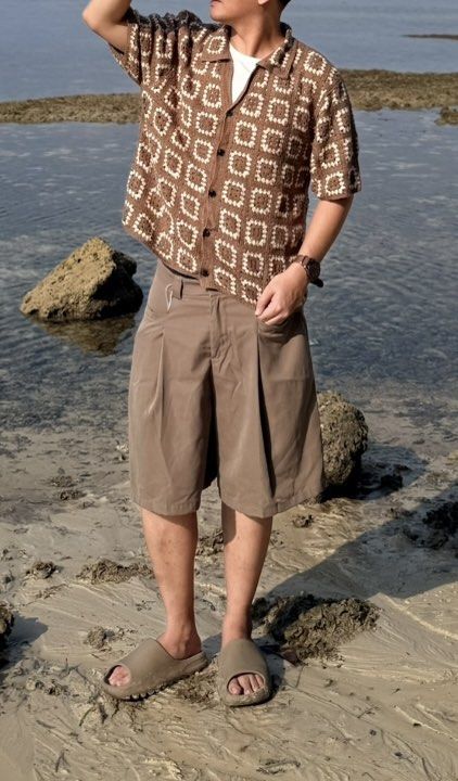 Boxy Fit Button Through Crochet Knit Shirt (Category: Tshirts & Polo Shirts ) located in Manila. Submitted by calified (Listing ID 1442875710, Image 2). Description: - Crochet knit shirt - Boxy fit - Button-through style with collar - Short sleeves - Can be worn open or closed - Perfect for a casual, stylish look - Please check photos for detailed condition.