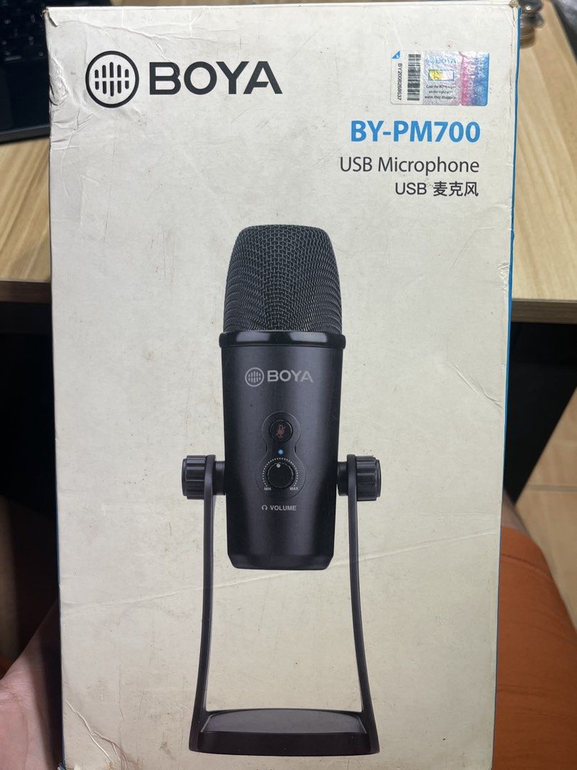 Boya BY-PM700 Microphone (Category: Microphones) located in Manila. Submitted by stoofly (Listing ID 1442891025, Image 1). Description: - USB Microphone -Tested Only (not used) - Brand new like condition - price slightly nego - Good quality mic for podcasts.
