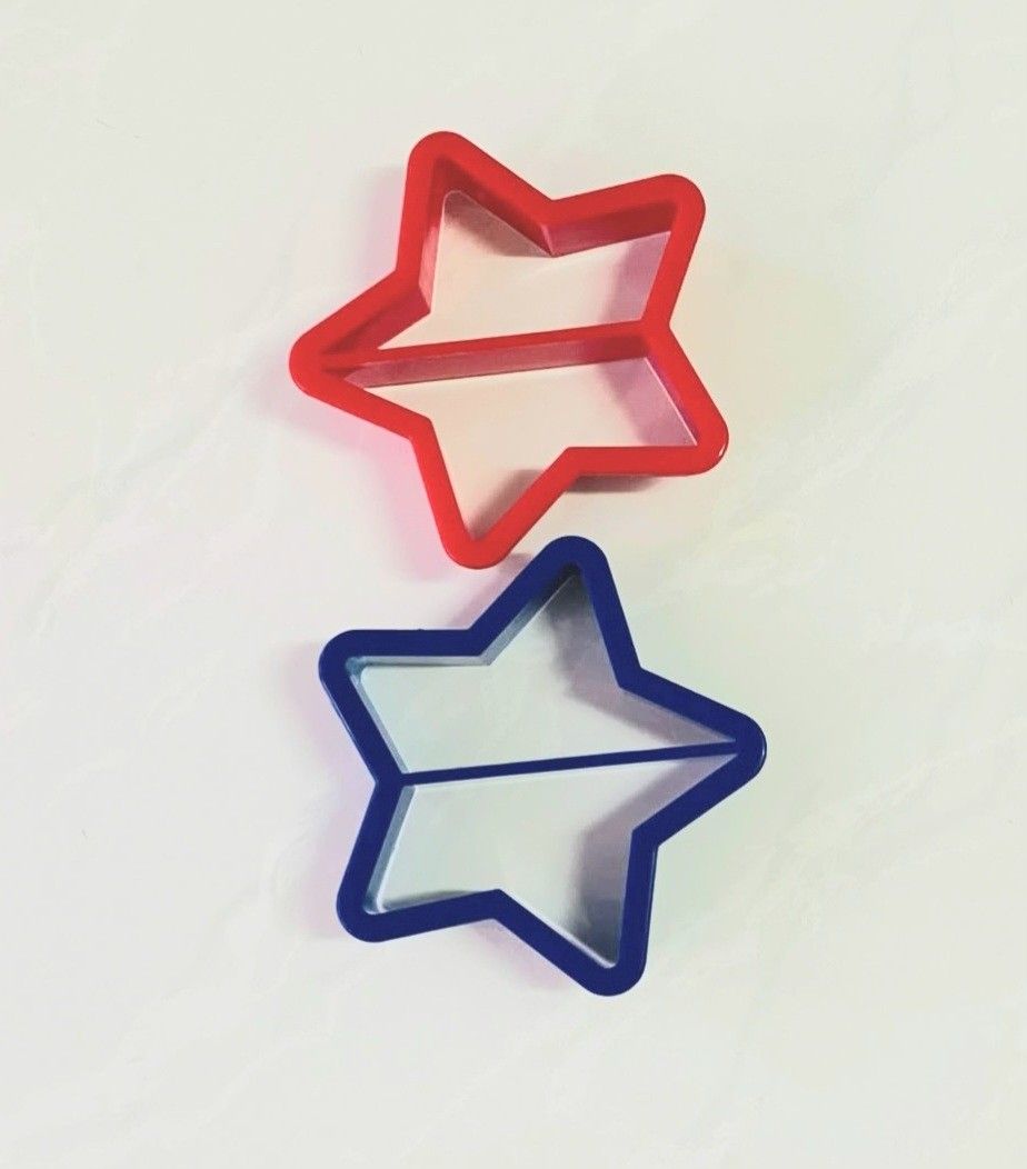 Brand new bread cutter/ cookies cutter