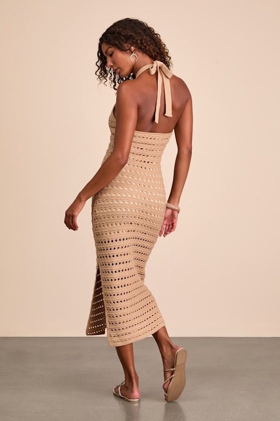 Calabria Light Brown Crochet Knit Halter Midi Dress Lulus （分類：連身裙）位於 Hong Kong。 由 ppo37184 提交（商品編號 1442874902，圖片 3）。簡介： Selling this Lulus crochet knit midi dress. Light brown colour. Halter neck style with a tie at the back. Side slit for easy movement. Great for beach days or a casual outing. Bought from Lulus website.。
