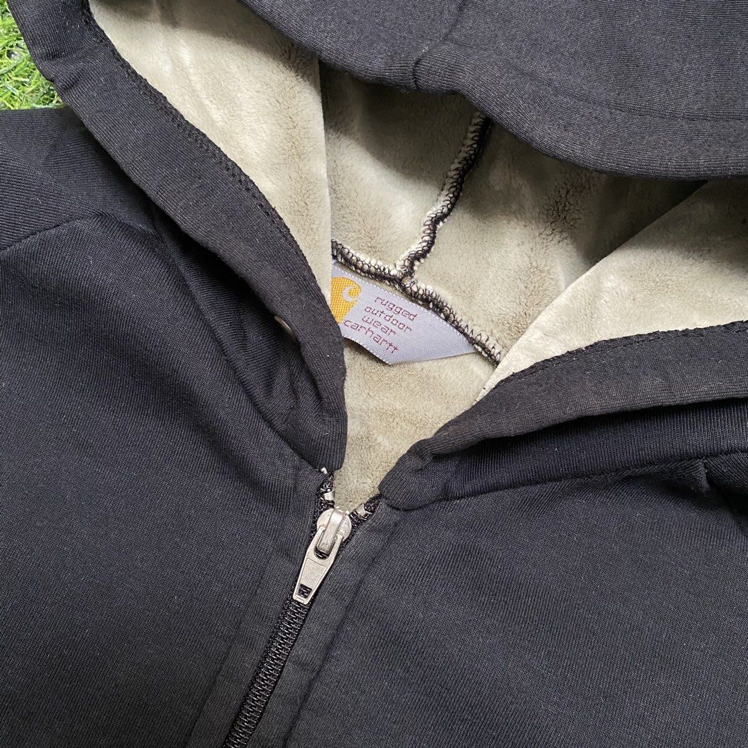 CARHARTT HOODIE (Category: Hoodies) located in Manila. Submitted by trplx (Listing ID 1442906072, Image 3). Description: ‼️FOR SALE‼️ 📍MEET UP AROUND SAN MATEO, MONTALBAN & MARIKINA AREA ONLY OR SHIP VIA LALAMOVE & JNT. MOP: CASH & GCASH ONLY PS: ALL ITEMS ARE NEGOTIABLE (Color May Vary Due to Lighting) 📩 DM FOR MORE INFO. CARHARTT HOODIE • DIMES: 25x30 • CONDITION: 9.5/10 • ISSUE: MISSING LACE ₱1,200+SF.