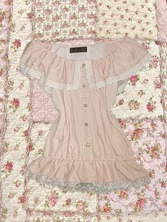 (Category: ) located in . Submitted by aurumnoir (Listing ID 1442842304, Image 1). Description: .