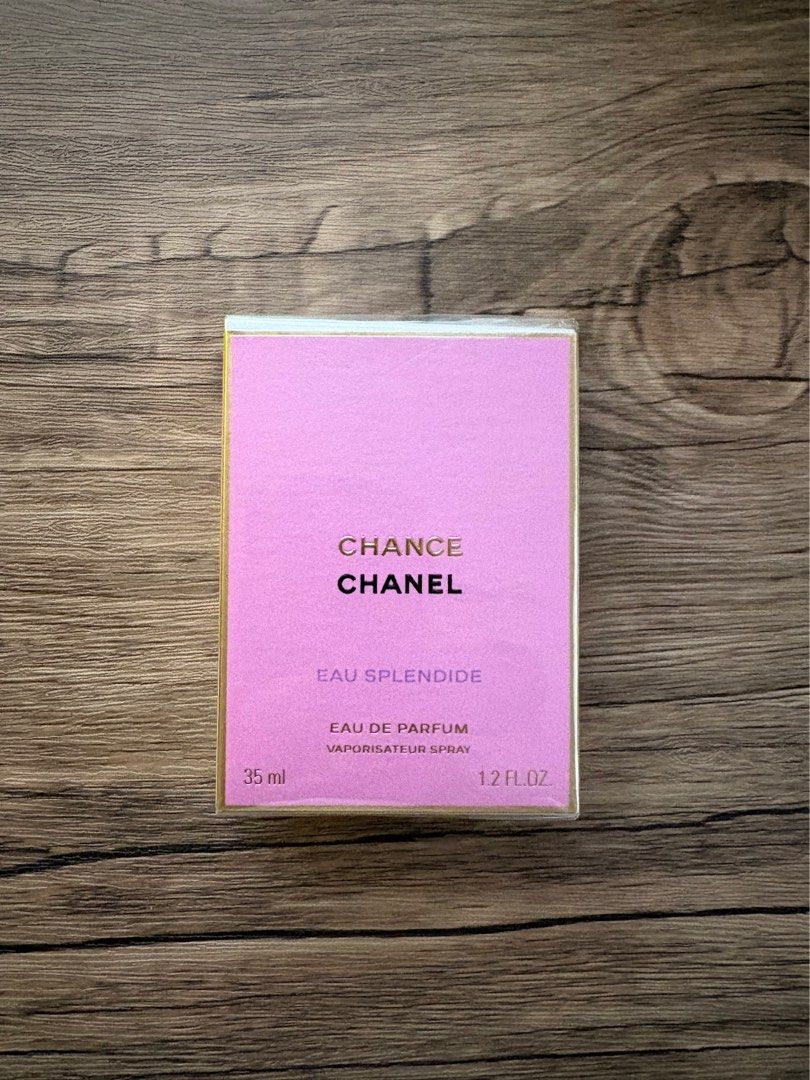 [BRAND NEW & SEALED] CHANEL Chance Eau de Splendide 35ml (Category: Fragrance & Deodorants) located in Rizal. Submitted by declutterwitheli (Listing ID 1442745063, Image 1). Description: - SRP 7,364; selling for P6,000 - Lowest price already indicated - RFS: Still have my 100ml of this.