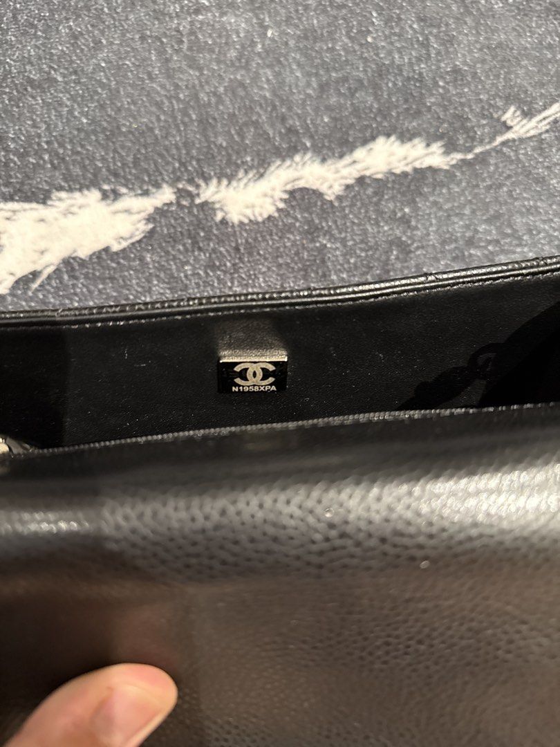 CHANEL Rectangular Mini Flap (Category: Luxury Bags & Wallets) located in Caloocan City. Submitted by mightbagsph23 (Listing ID 1442925423, Image 3). Description: .