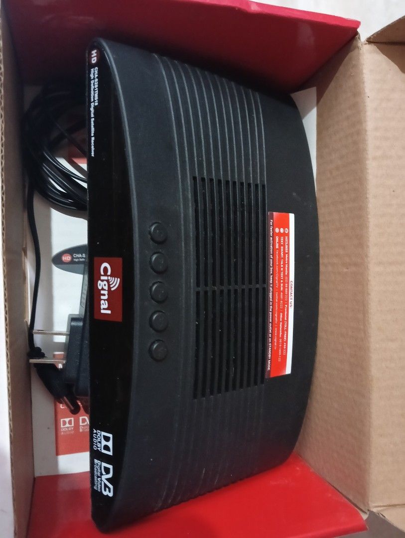 Cignal HD Digital TV Box (Prepaid Unit - Box Only) (Category: TV Parts & Accessories) located in Cagayan de Oro. Submitted by konszgn (Listing ID 1442760775, Image 2). Description: Description: Decluttering. Cignal HD digital box, prepaid model. Unit is functional and powers on. Details: Model: CHA-S2S1TMS18 Inclusions: Original packaging, unit, and power adapter. Note: Remote and satellite dish are NOT included. Verification: CCA No. 02708995835